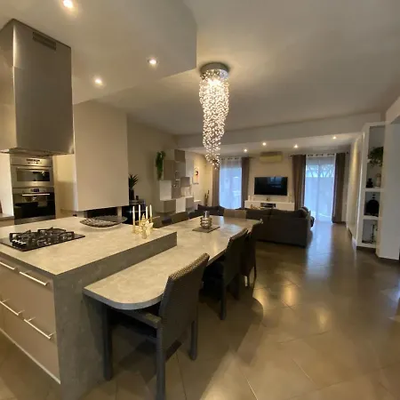 L'echappee Belle 3 Etoiles - Piscine, Jardin Et Pool-house - Proche Cite Вилла Каркассон