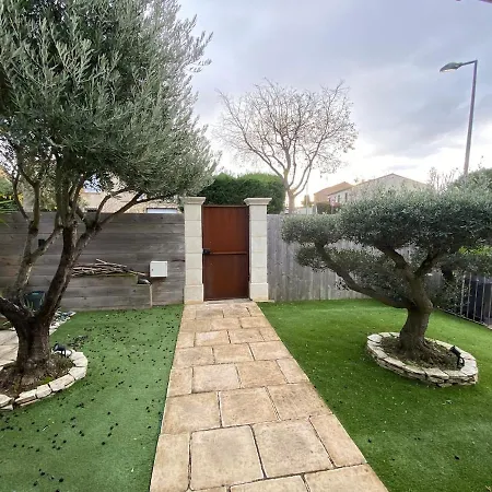 Villa L'echappee Belle 3 Etoiles - Piscine, Jardin Et Pool-house - Proche Cite