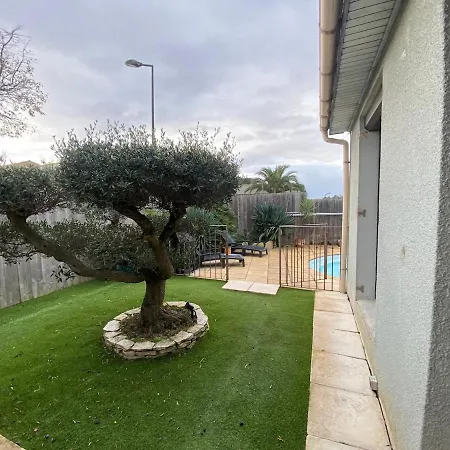 Villa L'echappee Belle 3 Etoiles - Piscine, Jardin Et Pool-house - Proche Cite