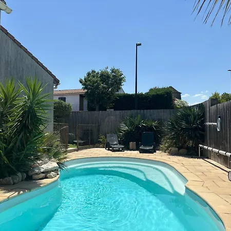 L'echappee Belle 3 Etoiles - Piscine, Jardin Et Pool-house - Proche Cite