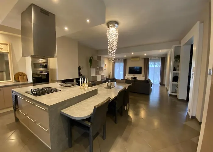 L'echappee Belle 3 Etoiles - Piscine, Jardin Et Pool-house - Proche Cite Вілла Каркассонн