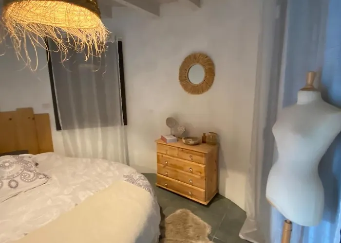 L'echappee Belle 3 Etoiles - Piscine, Jardin Et Pool-house - Proche Cite